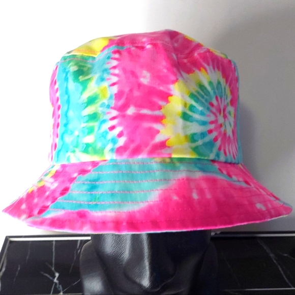 Brilliant Tie Dye Patterned Bucket Hat BNWT DLG Bucket Hat Size: L-XL - Picture 1 of 3